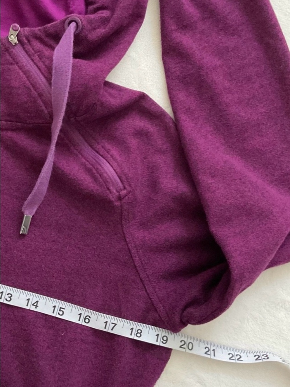 The North Face Women’s Asymmetrical Quarter Zip Hoodie Purple Medium - Picture 9 of 10